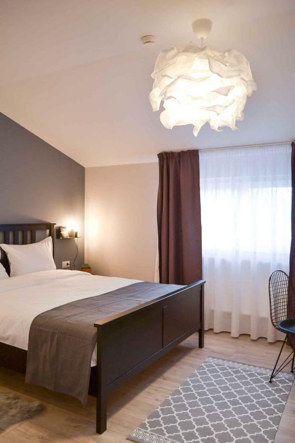 Vila White Tulip Alba Iulia Ngoại thất bức ảnh