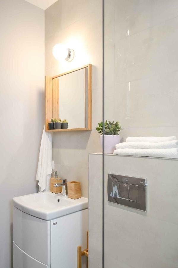 Vila White Tulip Alba Iulia Ngoại thất bức ảnh