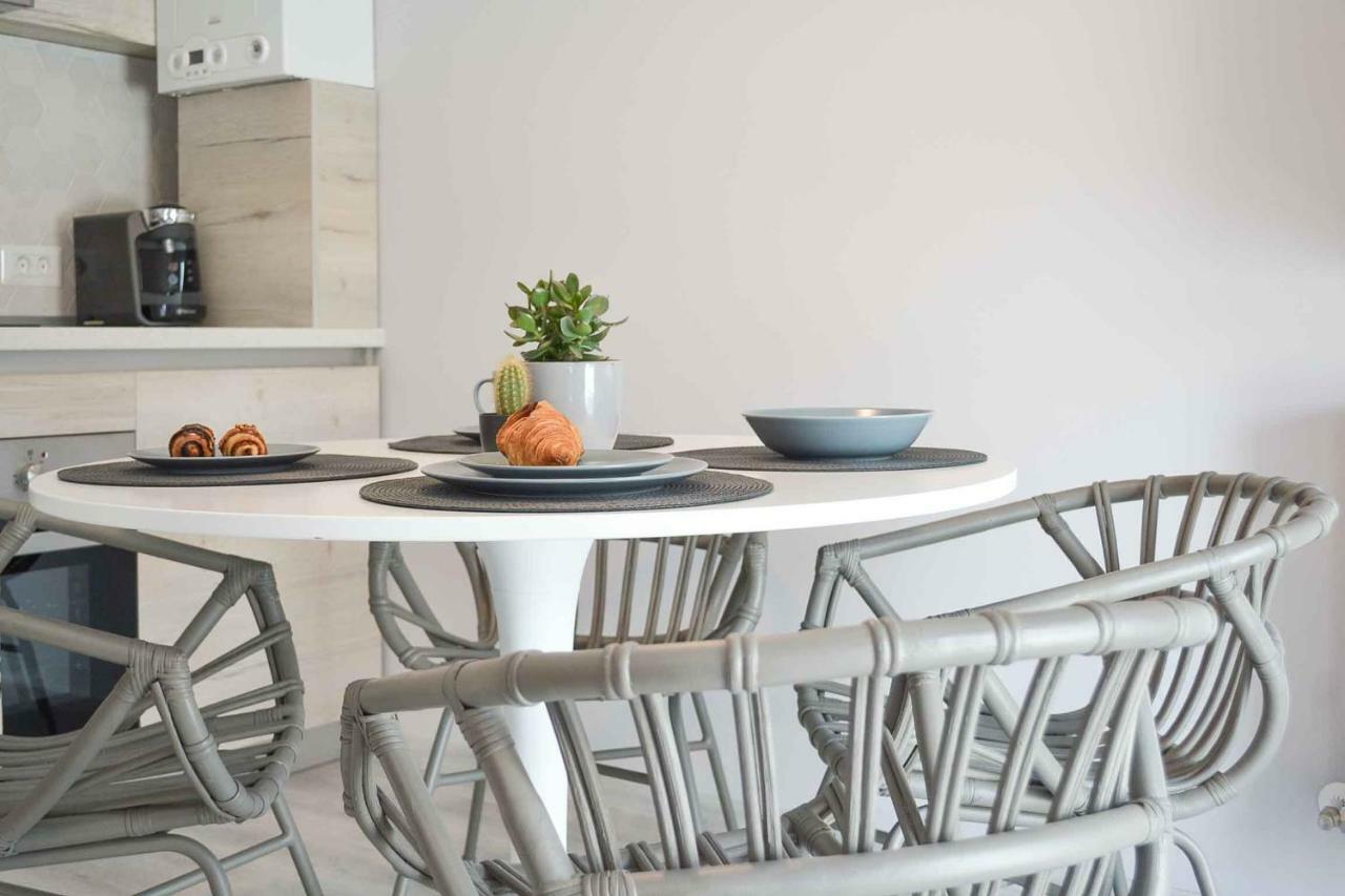 Vila White Tulip Alba Iulia Ngoại thất bức ảnh